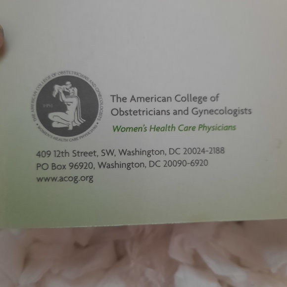 Your Pregnancy & Childbirth Month by Month Book American College of Obstetrician - Picture 9 of 13